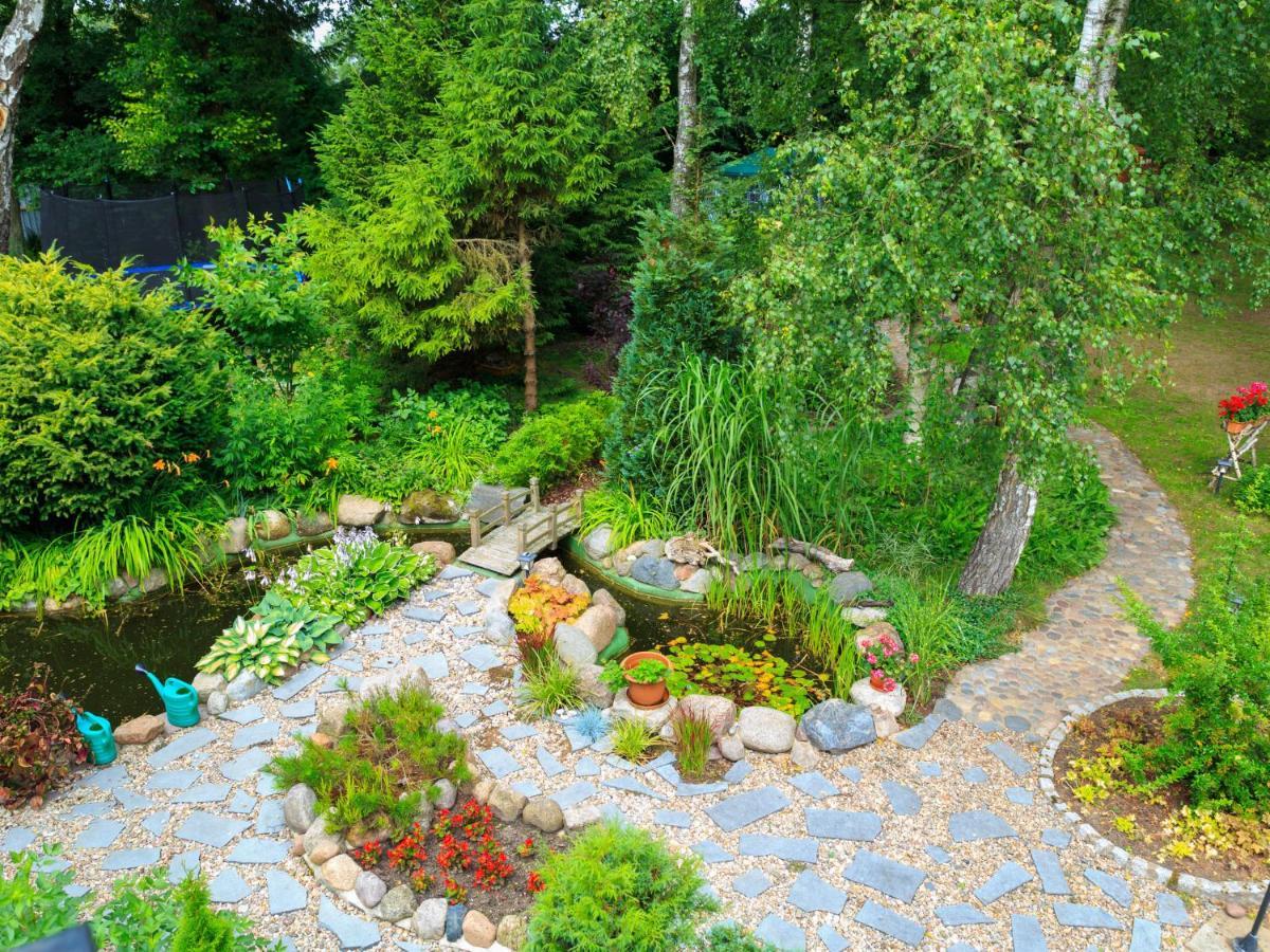 Lovely Apartment In Rusko With Pool Garden Darlowo Exterior photo